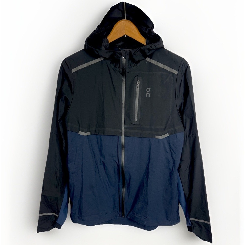 ON Cloud Weather Jacket Women’s M Black/Navy Lightweight Running Full-Zip EUC